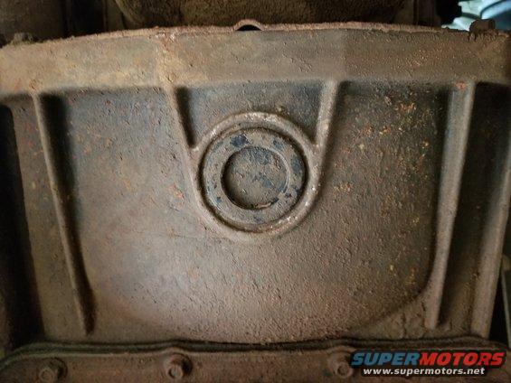 02panrr.jpg No apparent engine or trans leaks. Engine oil, PSF, ATF levels correct. Refrigerant empty & coolant 1gal. low.

[url=https://www.supermotors.net/registry/media/745024][img]https://www.supermotors.net/getfile/745024/thumbnail/tsb022101.jpg[/img][/url]

Replacing the ATF at this point is risky, but so is running very-old ATF. If it has never been changed, changing it now could cause the transmission to go out, and it costs ~$1500-3000 to rebuild. But NOT changing it could have the same effect. It should ONLY be replaced with MotorCraft MerconV (every 30Kmi - not the internal filter)