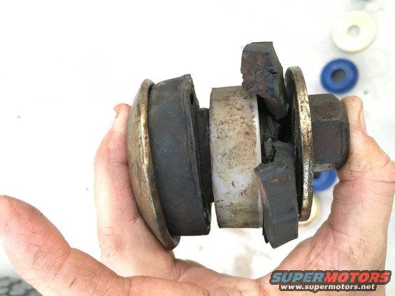 15-old-radius-arm-bushing-stack.jpg 
