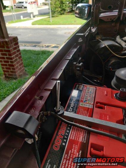 img_20200808_101035.jpg 20200808 - The post to secure the batteries closest to the fender is too tall and damages the hood. It'll need cut to be able to clear the hood.