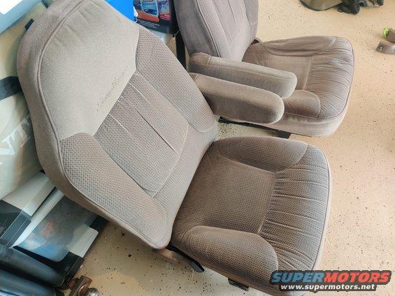 20200901 - Cloth Eddie Bauer beige seats. Passenger seat is in perfect shape. Driver seat is a little flat, but in otherwise good condition. 