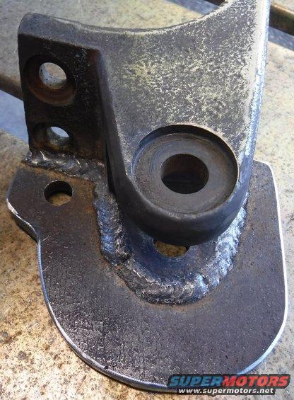 dscf2645--top-hinge-modified.jpg Top hinge modified to accept open and closed lockout points, as well as a flag whip mount.