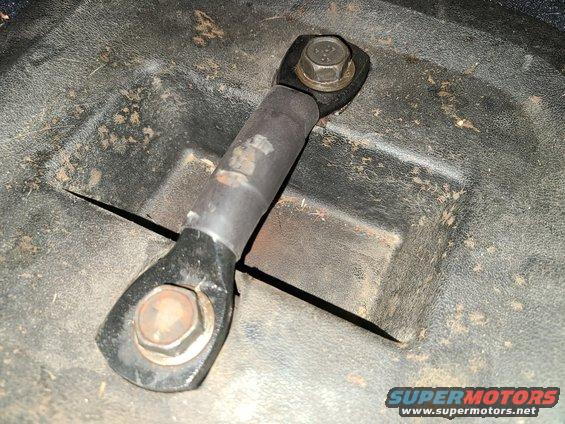 20210128_154326.jpg The rear seat strike sleeve was replaced to eliminate its rattling.

[url=https://www.supermotors.net/registry/media/970013][img]https://www.supermotors.net/getfile/970013/thumbnail/strikebar.jpg[/img][/url]