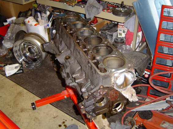 engine-teardown-014.jpg Ready for the machine shop