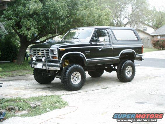 bronco-pics-009.jpg 