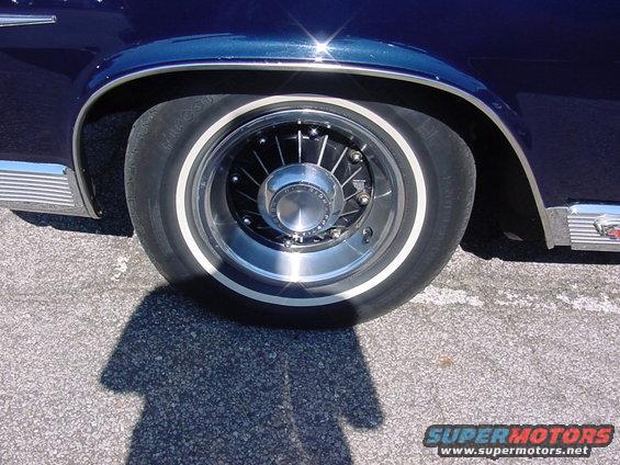 The 64 Pontiac's 8 lug wheels