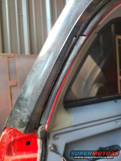 2tgcmprrun.jpg The camper shell's run for the t/g glass is degraded & cracking badly. Several body plugs are missing.

[url=https://www.supermotors.net/registry/media/282490][img]https://www.supermotors.net/getfile/282490/thumbnail/campershelldetails.jpg[/img][/url]

Supply & install new aftermarket glass run in camper shell $110