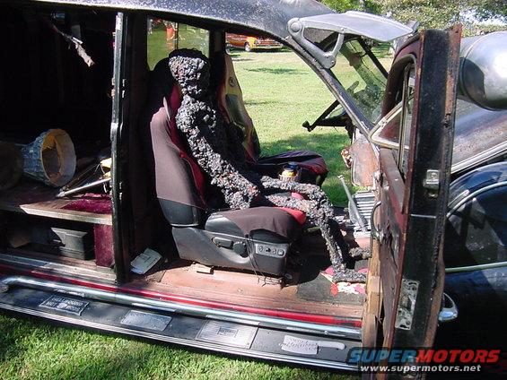 molcruisein2021-011.jpg poor passenger..