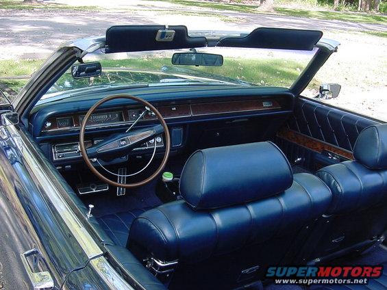 headlands21-006.jpg Taken Sept. 6, 2021: Labor Day about 4:30 PM in the parking lot of the Headlands Beach State Park