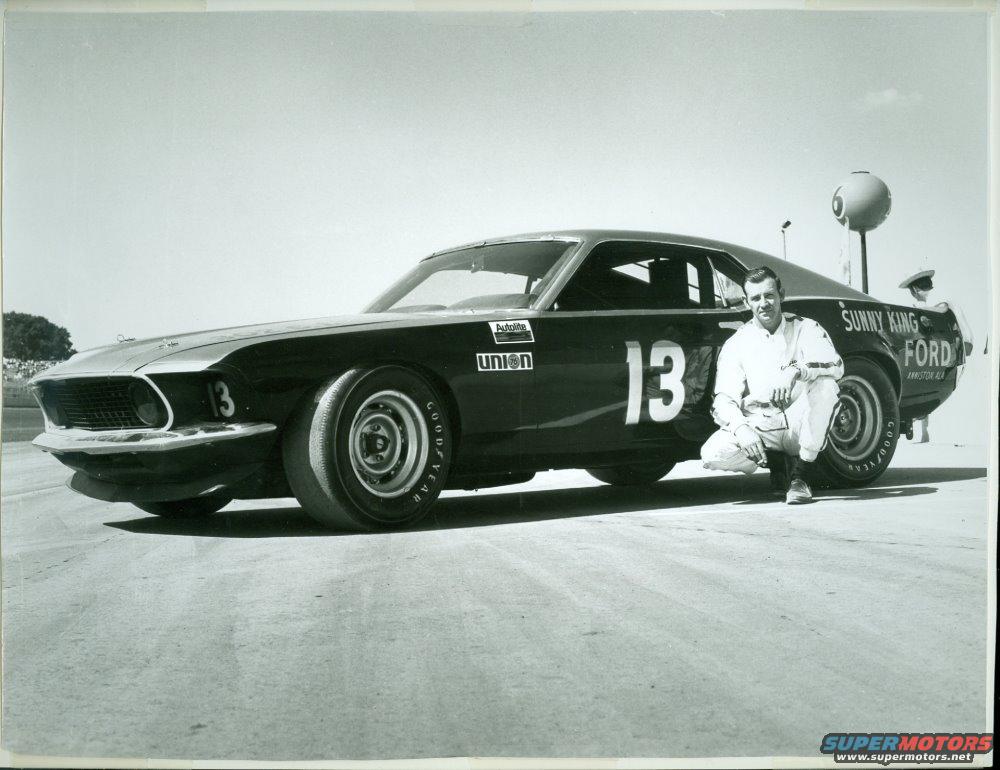 1973 Ford Mustang photo