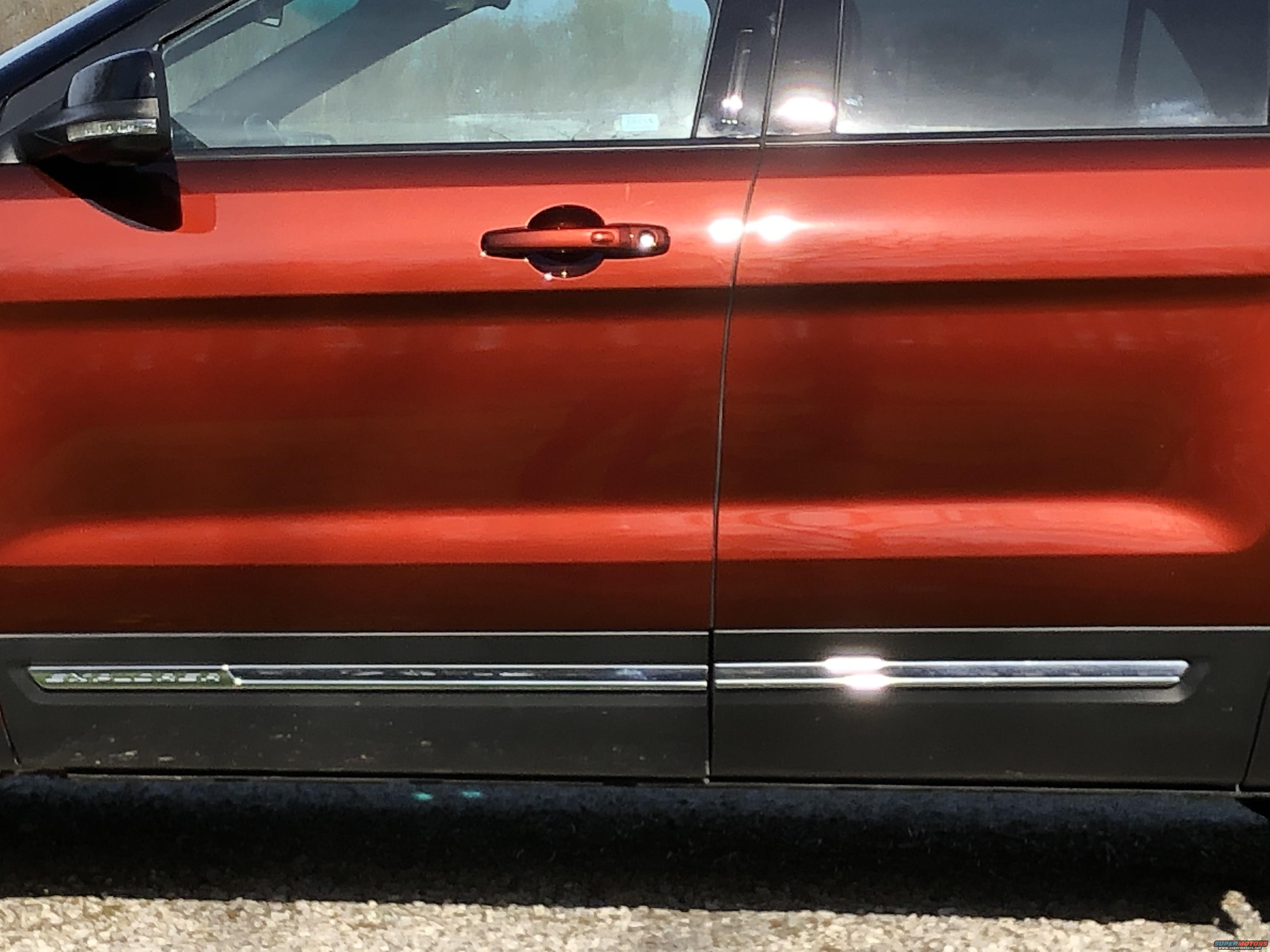 2016 Ford Explorer photo