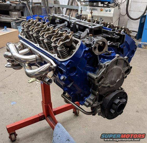 Lower Intake manifold installed. Fit test of stainless shorty headers.