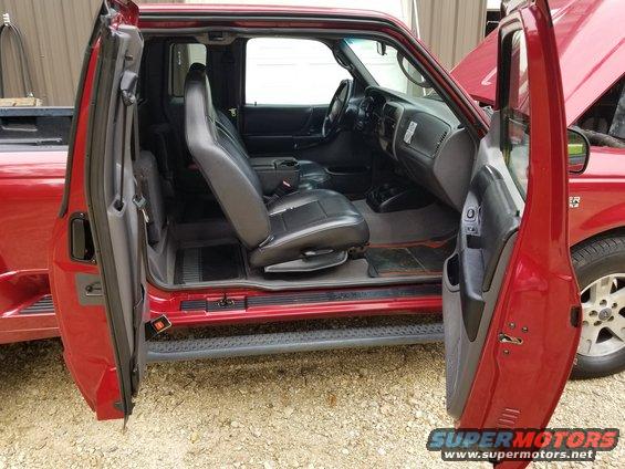 20200613_160033.jpg The interior is in good condition & looks unusually clean.