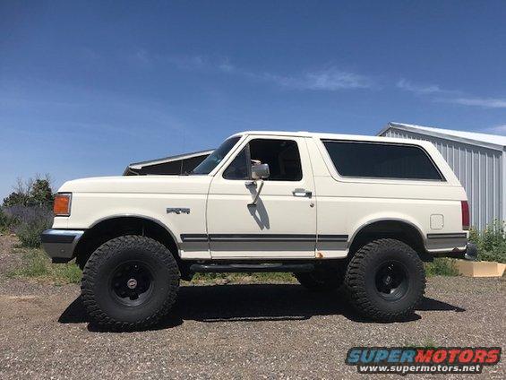 img_1604.jpg 1989 Bronco