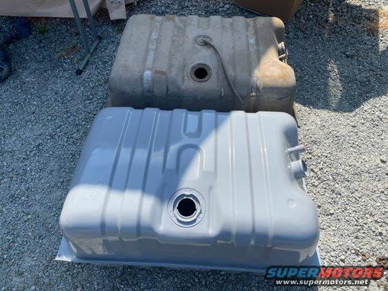 Ordered a 78 tank but the original was a 79 that has the vent, Apparently Broncos in 78 were updated with vented tanks for California emissions.