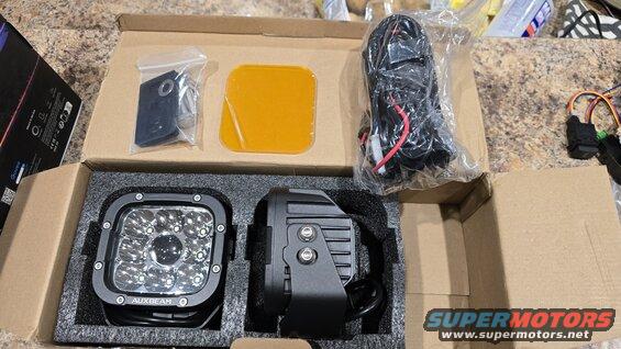 20241206_172647.jpg XP-ULTRA Series 5 Inch 110W 11000LM White/Amber LED Driving Lights Pods Light × 1