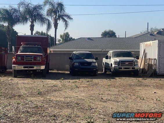 lineup-of-trucks.jpeg line up and size comparison vs. fire crew 