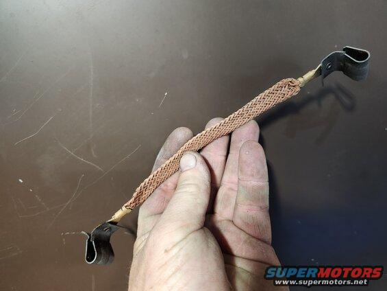 rfistrap93a.jpg RFI Strap
IF THE IMAGE IS TOO SMALL, click it.

Bonds body sheet metal to frame to reduce radio interference.

[url=https://www.supermotors.net/registry/media/907034_1][img]https://www.supermotors.net/getfile/907034/thumbnail/radiobondstraps.jpg[/img][/url]