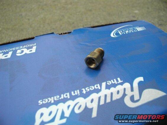 Weatherhead #7818 adapter fitting.