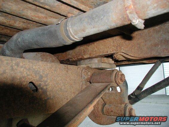 I got all but the front cab mount out. Two of these made me work my arse off to get them out, so I ran out of time.