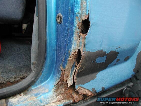 A combination of the flexing and twisting from yeasrs of wheeling and rust caused some new rattles on this trip.