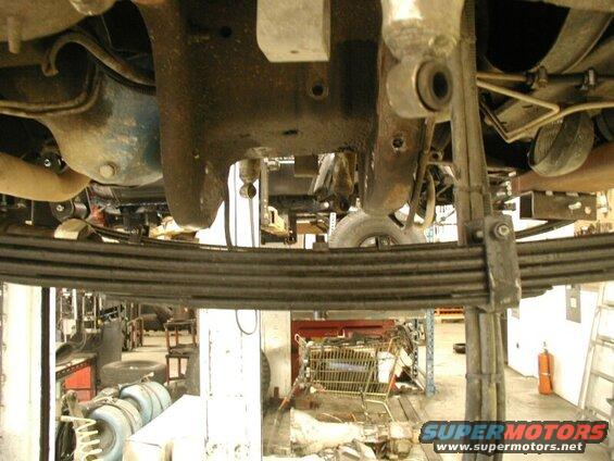 Here you can see the clearance between the 2" lift springs and the factory crossmember.