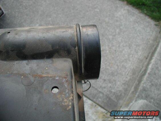 Now the airbox was re-installed.