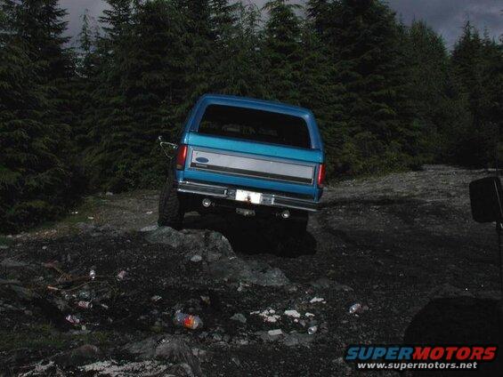 Seeing if the new 35's rub.