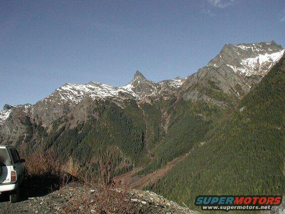We stopped at around 2000' for another scenery break.