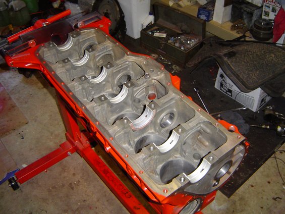 engine-reassembly-021.jpg Set the bearings in dry to check clearances with plastigage