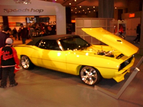 dsc00004.jpg Cuda with a Viper motor