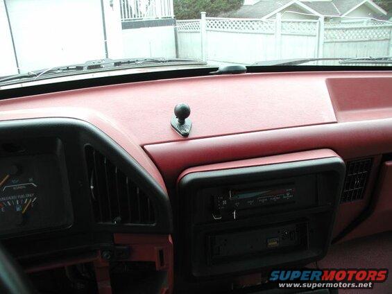 RAM mount for the PDA/GPS cradle.