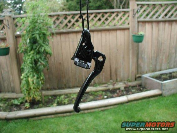 Bicylce brake lever that will be used as a hand throttle.