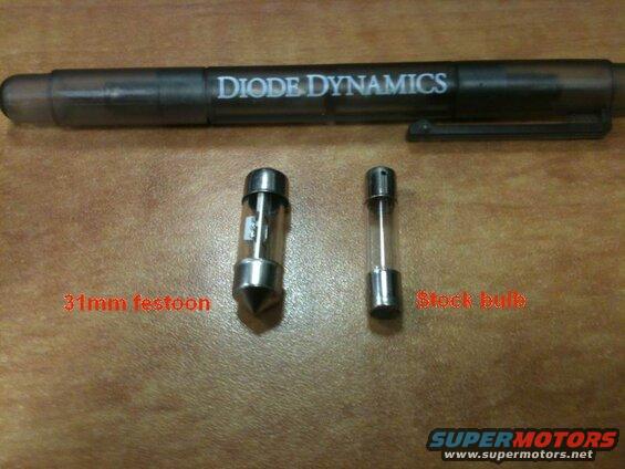 31mm festoon bulb and stock bulb with Diode Dynamics pen