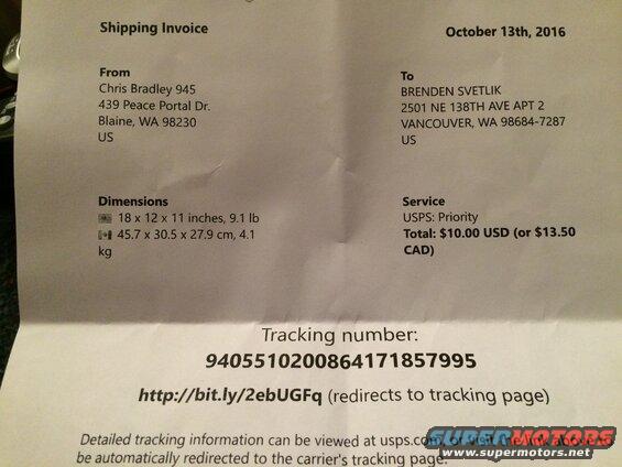Shipping invoice with sender, recipient, and tracking details.