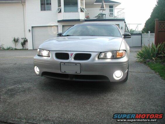 5000K headlights, 5000K fog lights.