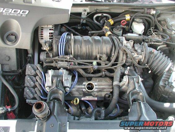 Remove the engine cover.