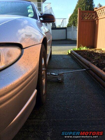 Left front: no spacer.