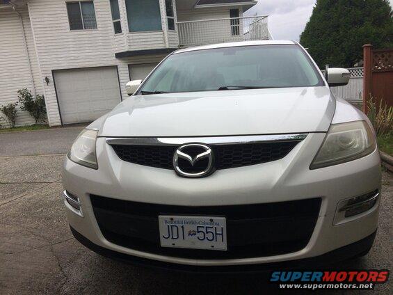 Silver 2009 Mazda CX-9 front view
