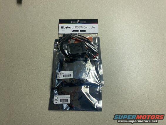 RGBW Multicolor 5050SMD LED strips #DD2251 and RGBW Bluetooth controller #DD3066 from Diode Dynamics for the accent lighting.