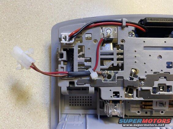 Wires routed, shrinked together and tied down. Wiring connector on as well.