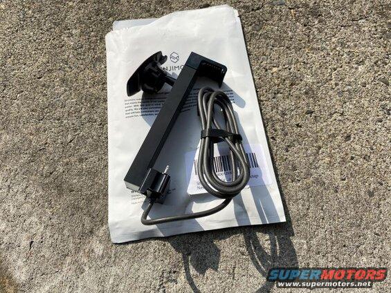Sinjimoru charging mount. $45 CDN on e-Bay.