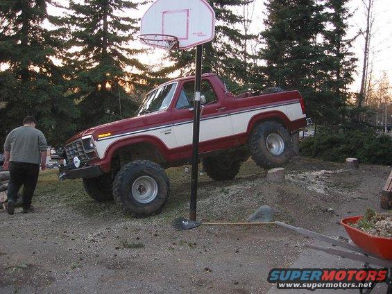 presas01.jpg Before Solid Axle Swap - Driver Side