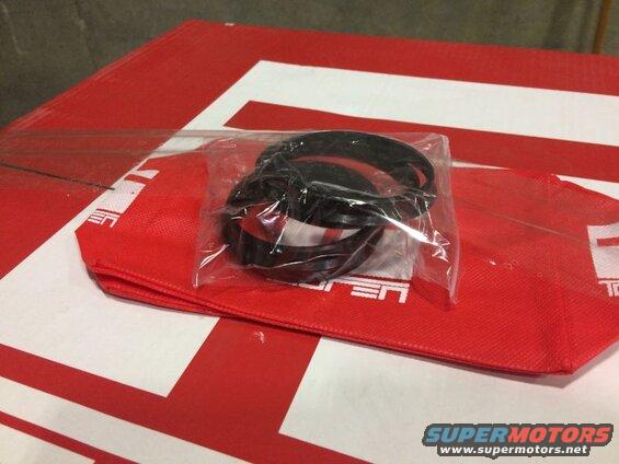Delivery! Wheels, hubcentric rings and black spline drive lug kit.