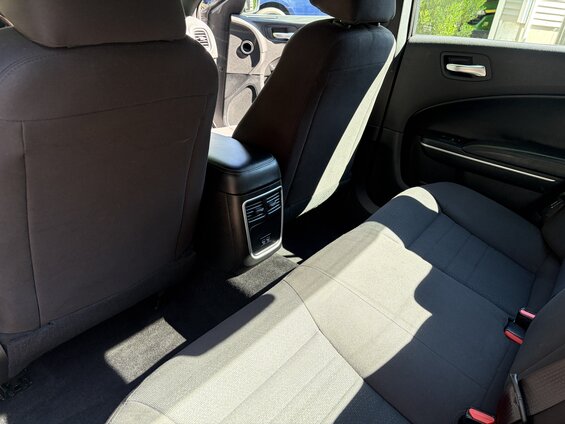 2001 Ford Crown Victoria photo