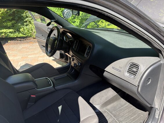 2001 Ford Crown Victoria photo