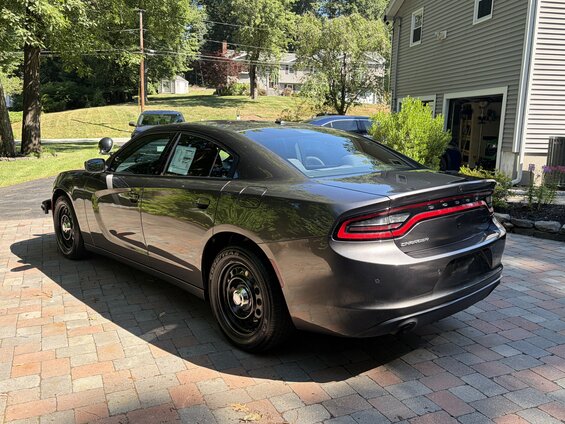 2001 Ford Crown Victoria photo