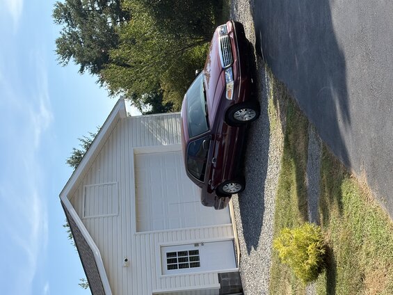 2005 Ford Crown Victoria photo