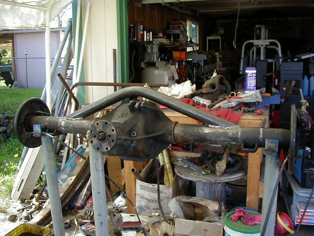 p4100028.jpg The first truss welded in place, Thanks to Bob K.