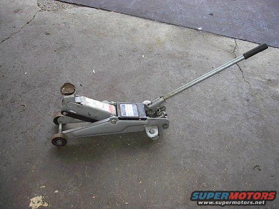 picture-012.jpg Bought this before I bought my Bronco.  Might buy bigger next time.