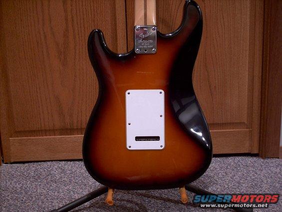 strat_04.jpg 